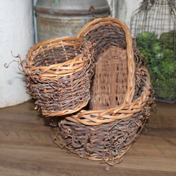 NEW Set of 3 Large Rustic French Country Fall Farmhouse Willow Nesting Baskets - Picture 9 of 9